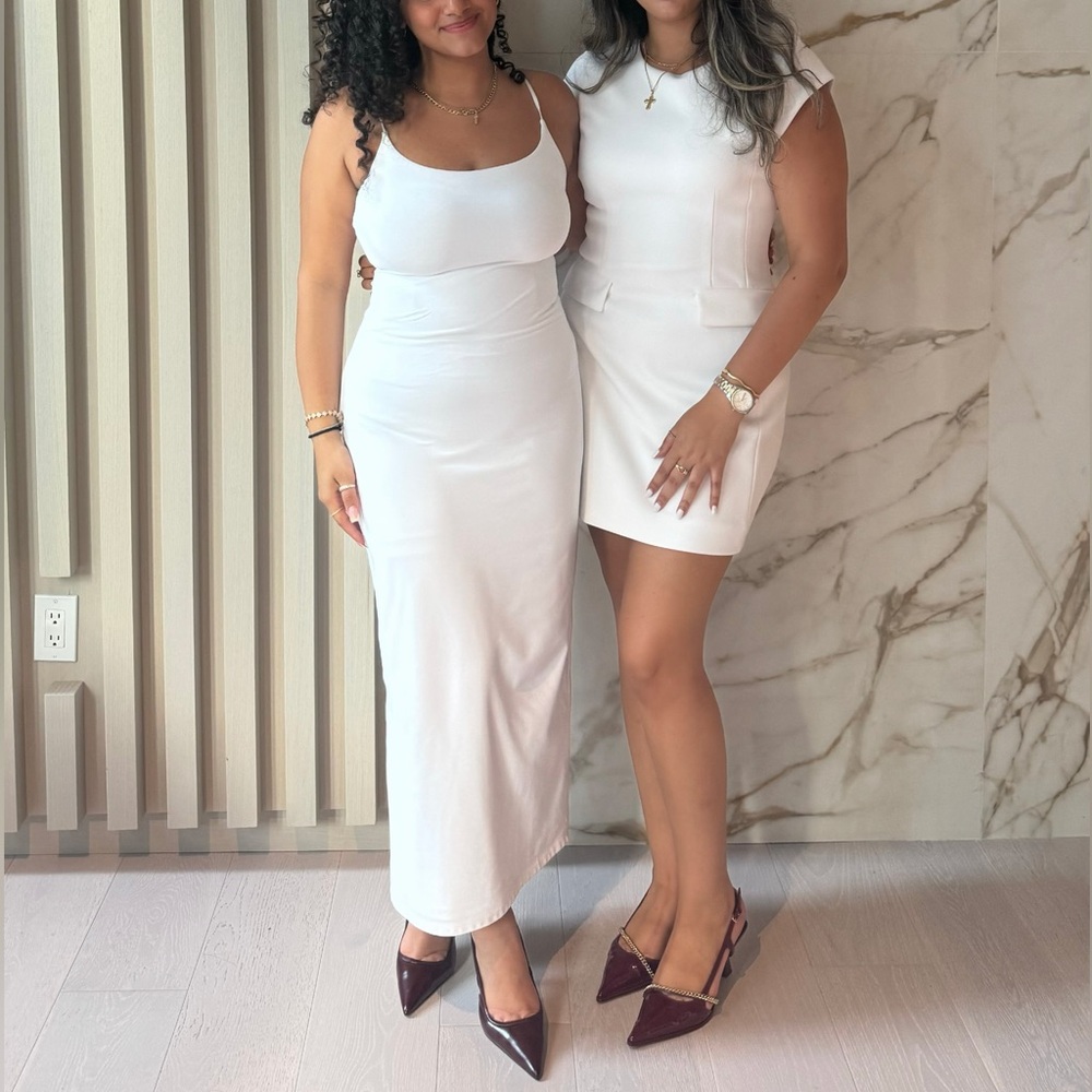 Aritzia Strapless contour maxi white dress